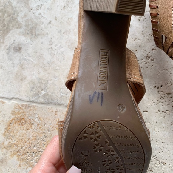 Pikolinos Leather Cut out Heeled Sandal - Picture 8 of 16